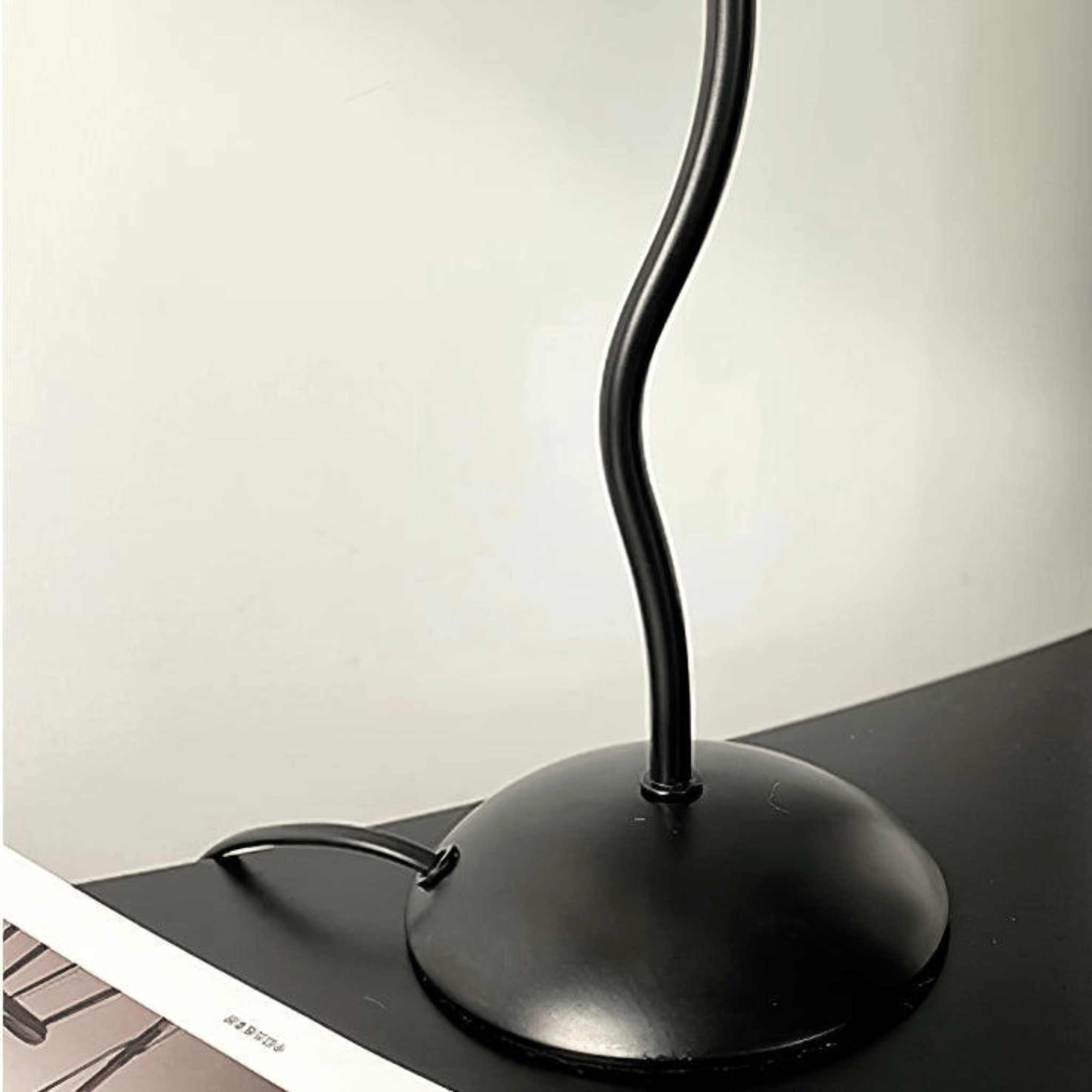 Handcrafted Nordic Petal Table Lamp 3 Light Tones, Lamps, Blomly LED