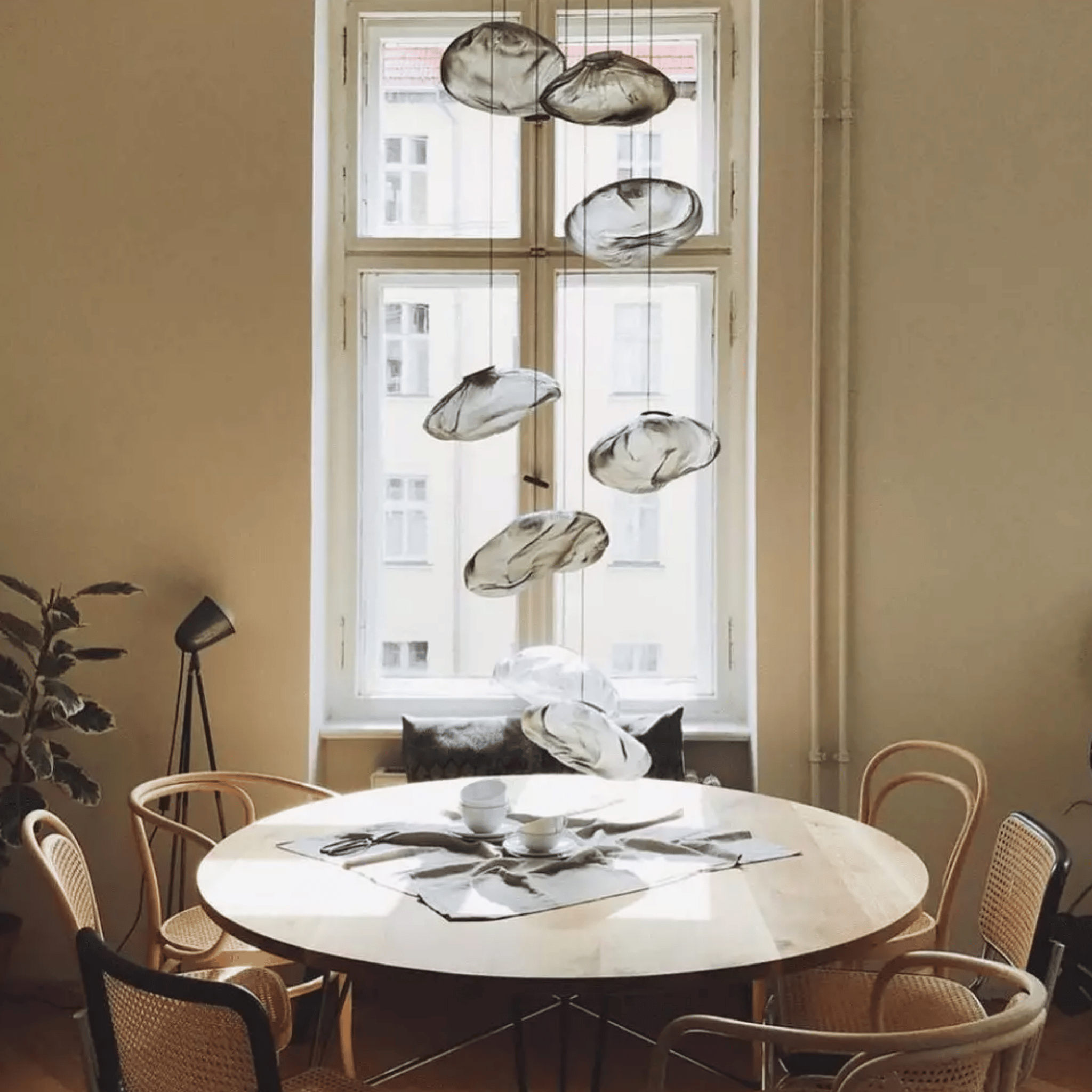 Nordic Cloud Glass Pendant Light for Modern Homes, Ceiling Fixtures, Driva Sculptural