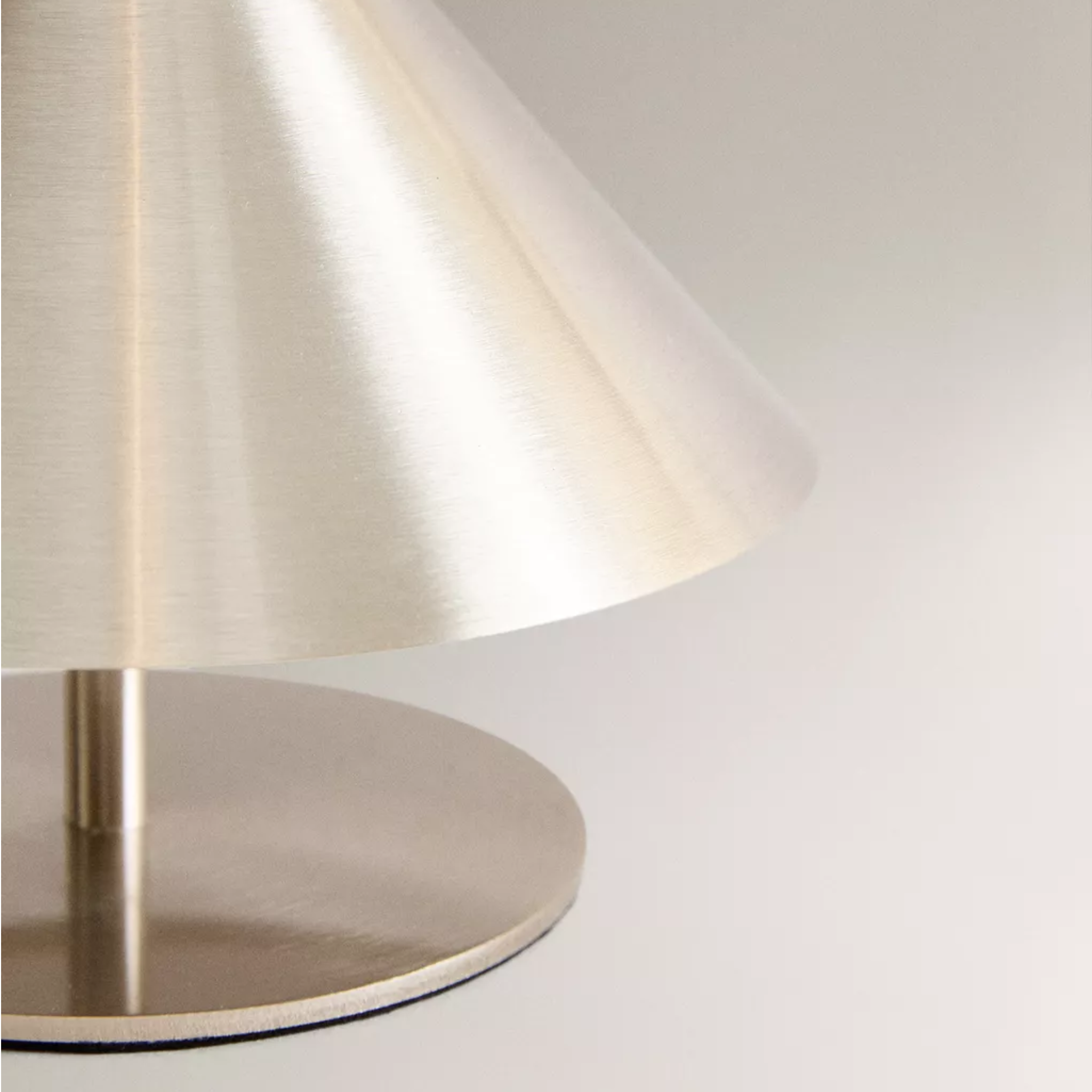 Gloda Portable Touch LED Table Lamp 3 Color Modes, Gold, Lamps, Cordless Rechargeable
