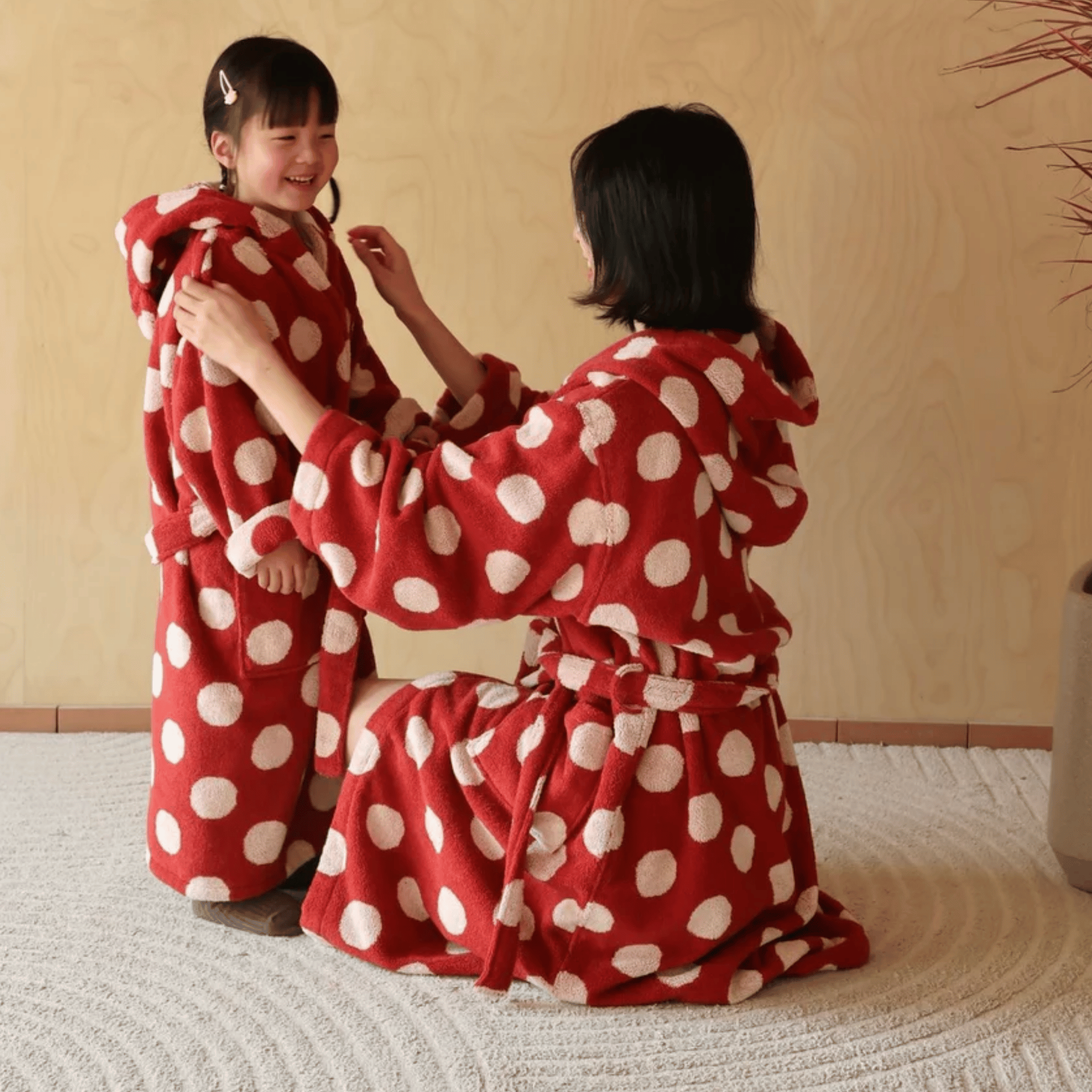Kids and Adult Organic Cotton Hooded Bathrobe, Robes, Mjuka Adults