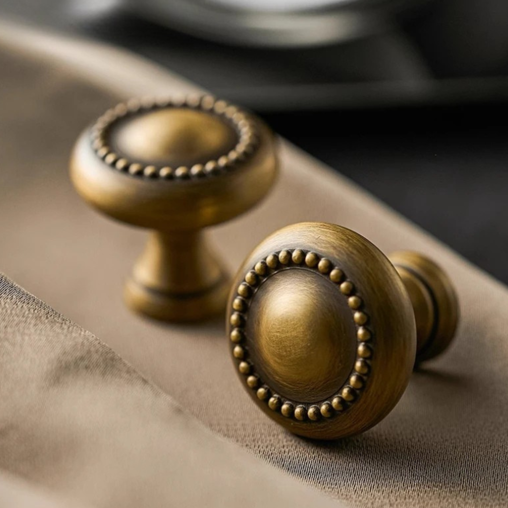 Olvra Antique Brass Vintage Cabinet Pull Handle, Knobs & Handles, Solid