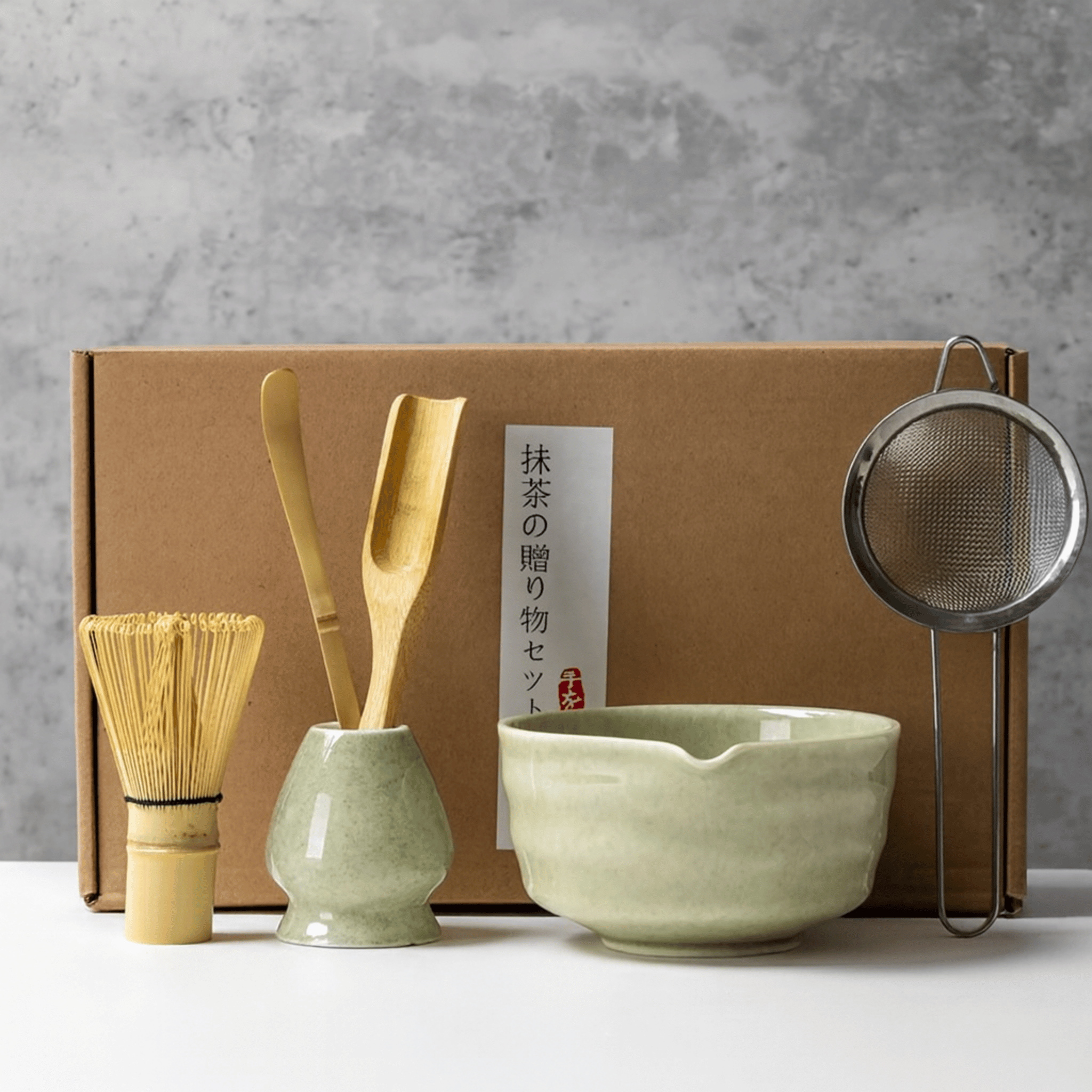 Traditional Japanese Matcha Set Bamboo Whisk Bowl, Green, Tea Sets, Stille 6-Piece Ceramic