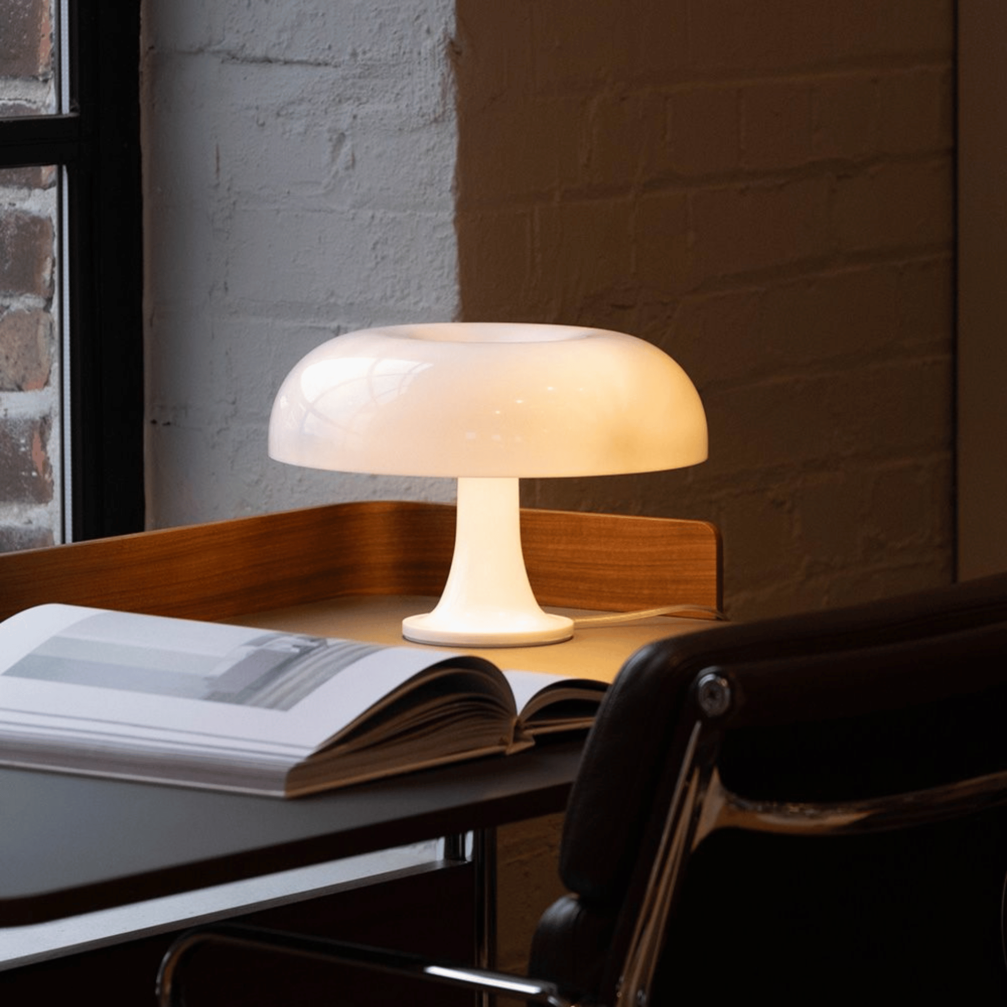 Svampa Retro Mushroom Lamp with Tri-Color Dimming, White, Table Lamps, LED