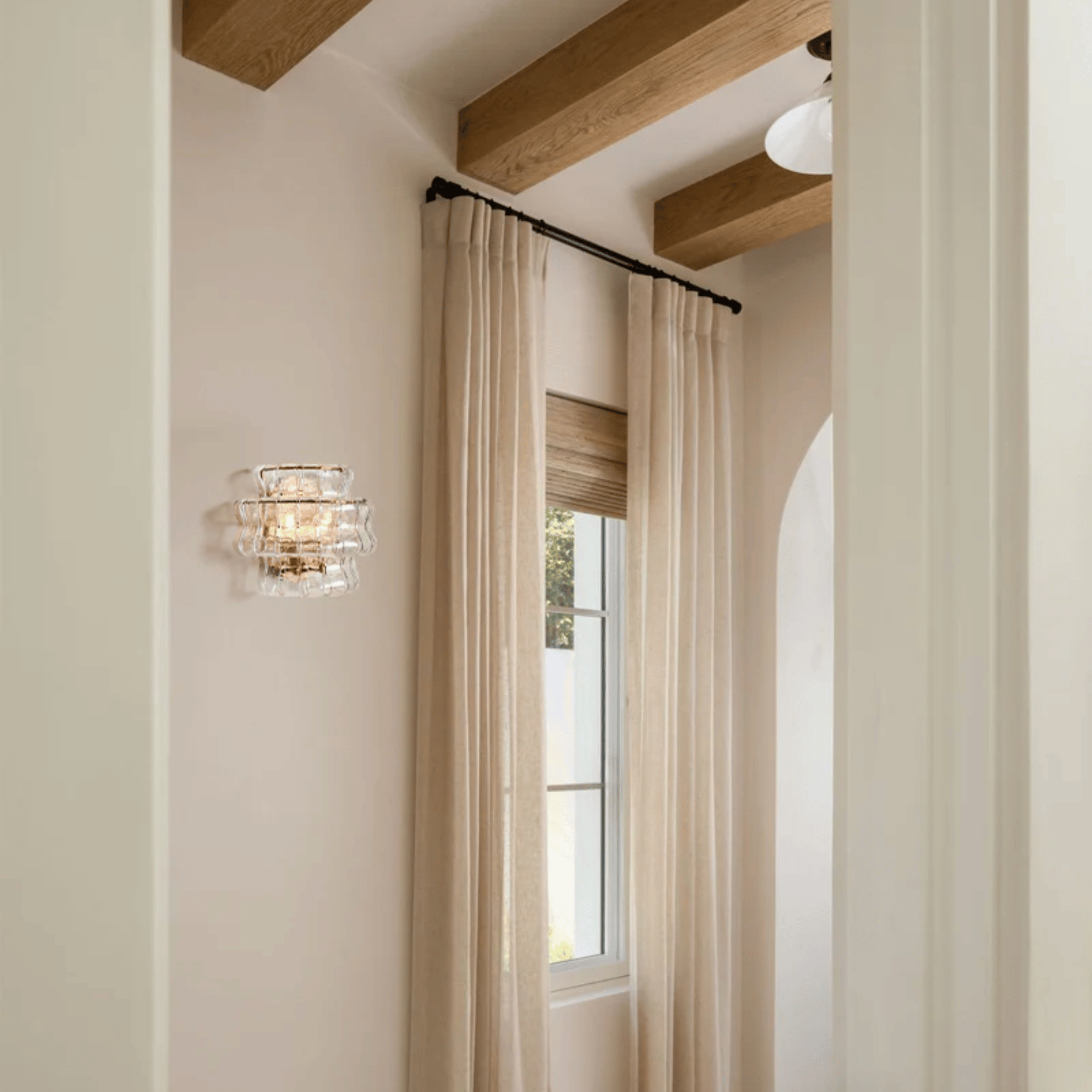 Vågla Dimmable Clear Glass Wall Sconce — 4 Finishes, Light Fixtures, Sculptural