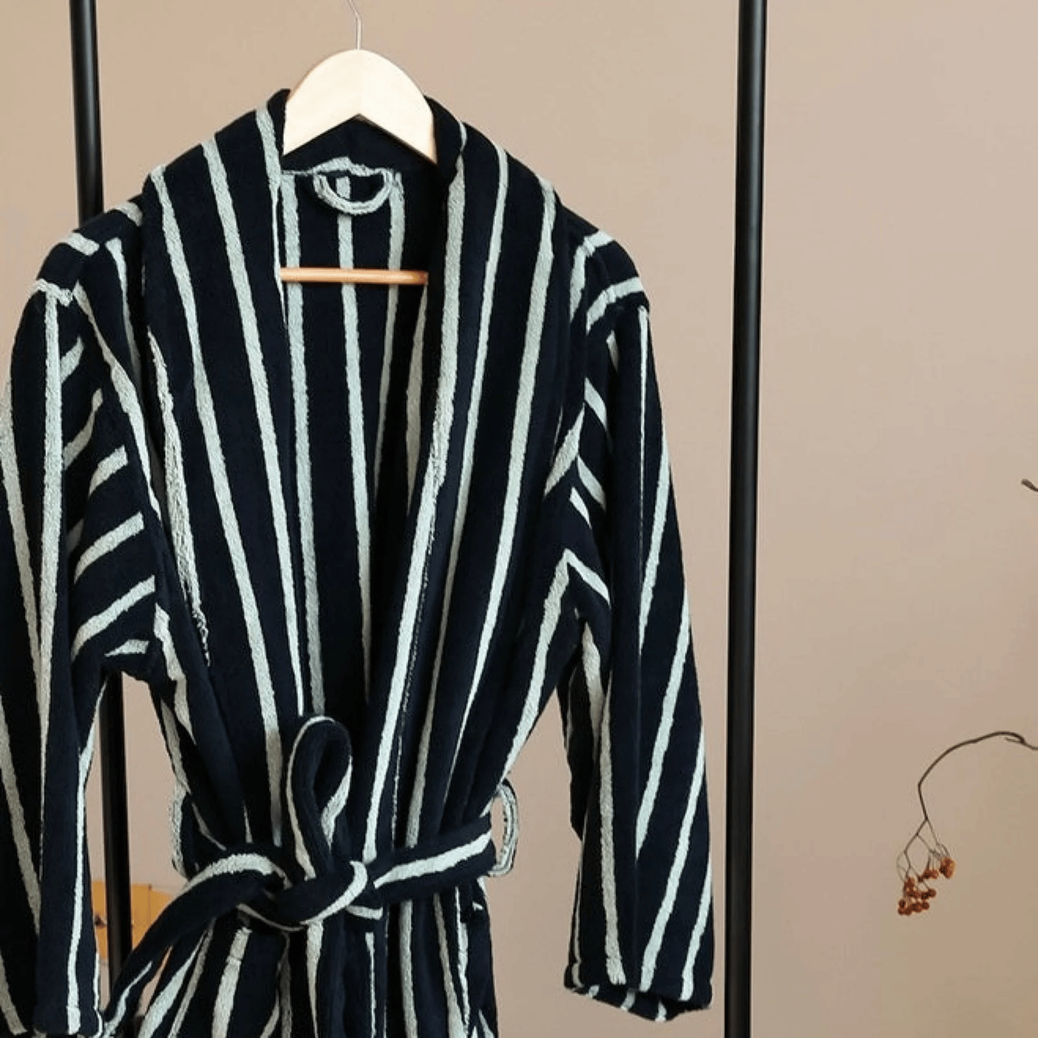 Dvelge Organic Jacquard Cotton Bathrobe Spa Grade, Robes, Stripe