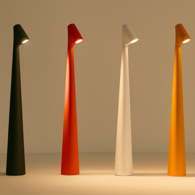 Gloda Wiederaufladbare LED-Schreibtischlampe mit gebürstetem Nickel-Finish