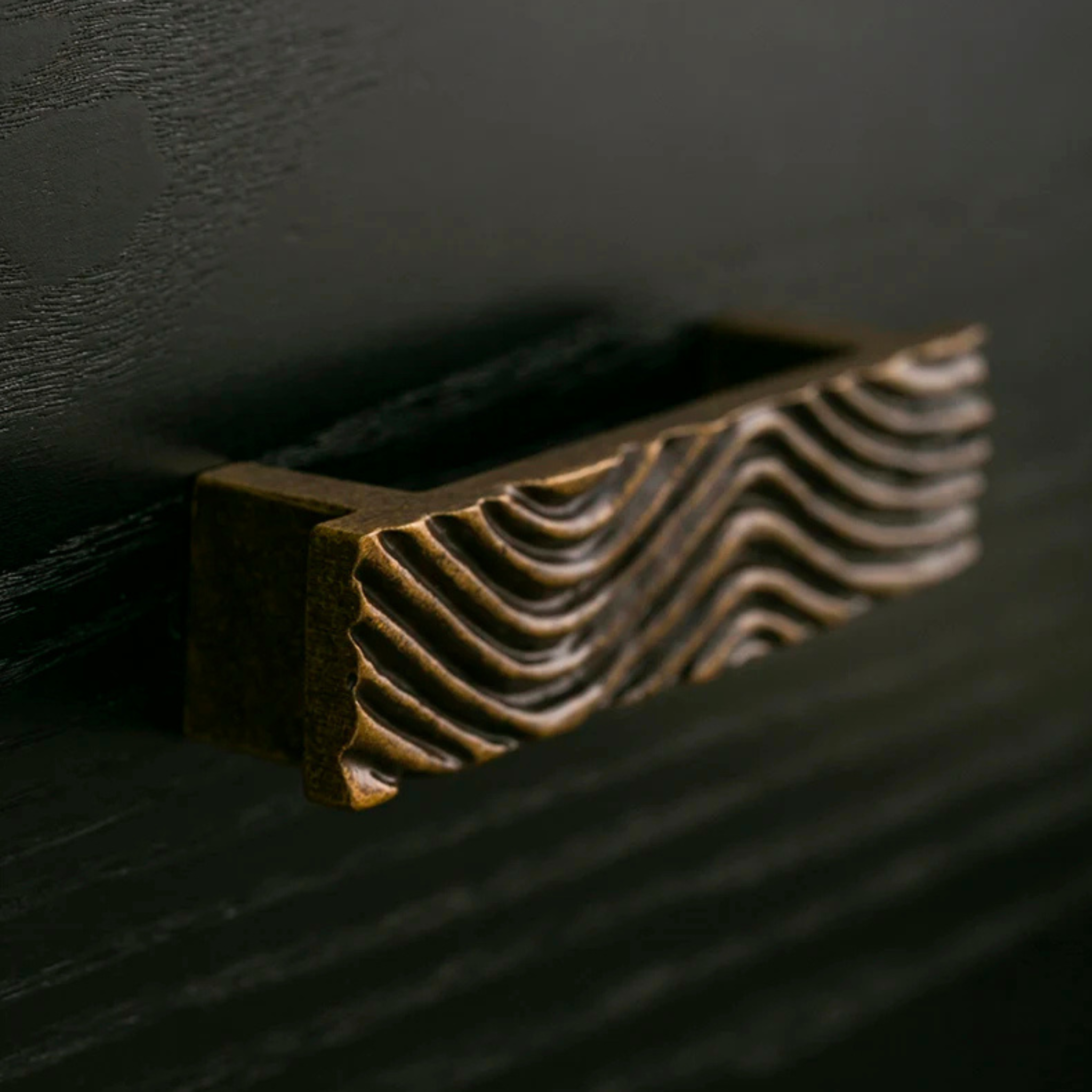 Handcrafted Solid Brass Vintage Cabinet Pull Handle, Knobs & Handles, Ristla