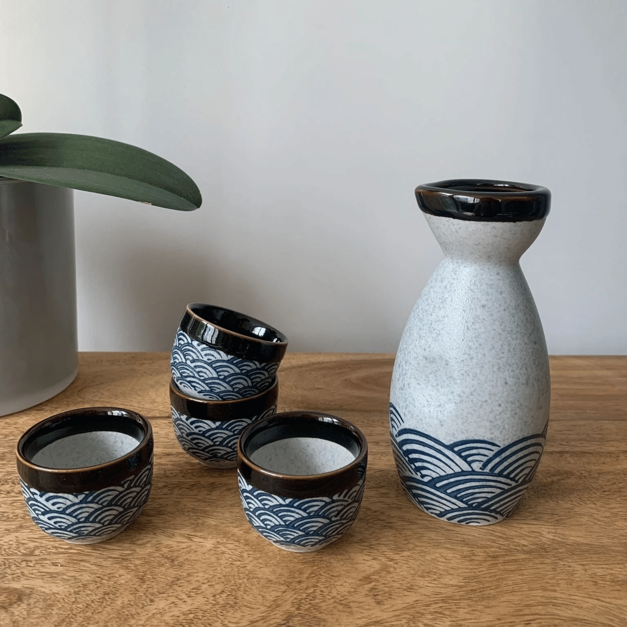 Japanese Ceramic Sake Set with Carafe and Cups Gift, Drinkware Sets, Stilla Box